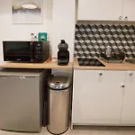 Functional Apartment Near Montmartre