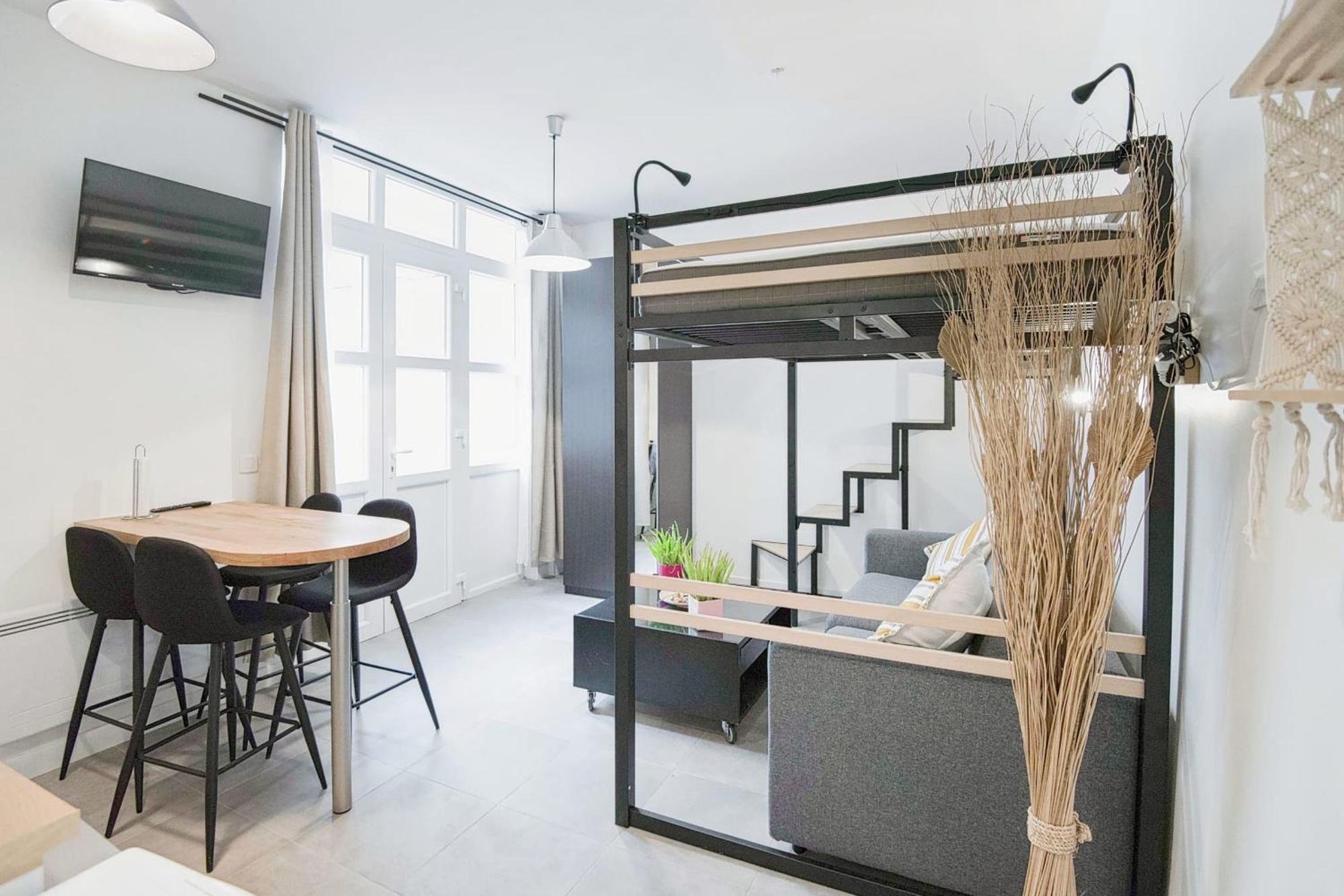 Apartment Functional Near Montmartre *